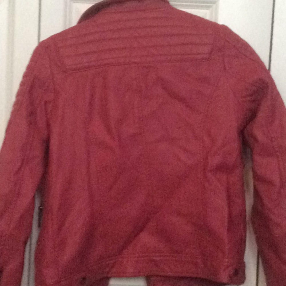 Red leather jacket - Picture 2 of 2